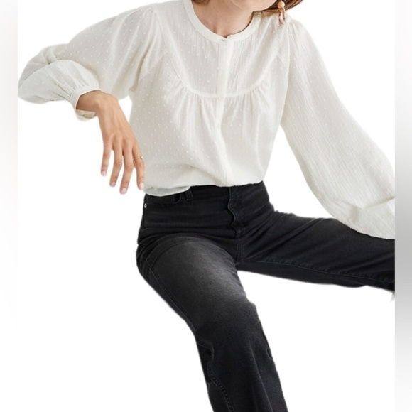 Madewell Swiss Dot Peasant Top - Picture 2 of 7